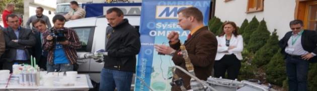10 KWIETNIA WTOREK 9:00 REJESTRACJA UCZESTNIKÓW, ZAGOSPODAROWANIE STOISK 11:00 11:20 UROCZYSTE OTWARCIE 11:20 11:35 REFERAT WPROWADZAJĄCY Przyłącza wodociągowo-kanalizacyjne w zmieniającym się