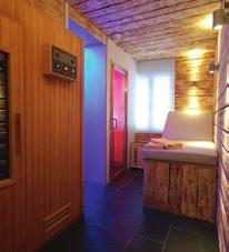 dziennie / osoby powyżej 14 roku życia Napojów do kolacji Dopłaty do pokoju jednoosobowego +600 PLN Obowiązkowego ubezpieczenia KR w cenie 30zł / osoby fun-ocena Główny wyjazd Fun&Music weeks z