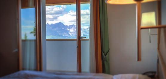 Skipassy mogą Państwo odebrać bezpośrednio u rezydenta w hotelu, bez konieczności stania w kolejkach kasowych fun-ocena Idealna oferta dla osób zaczynających przygodę z nartami za granicą, które chcą
