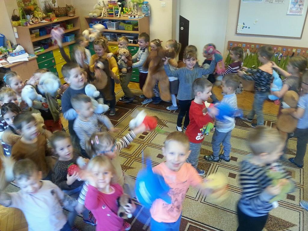 Światowy Dzień Pluszowego Misia Duże, małe, kolorowe, puchate i mięciutkie.