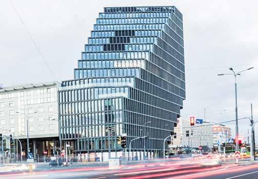Budynek to pierwszy projekt słynnego, holenderskiego biura projektowego MVRDV zrealizowany w Polsce. Do współpracy zaproszono także polskich co-architektów Natkaniec/Olechnicki Architekci.