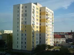 Rodzaje instalacji w budynku Instalacje gazowe Instalacja gazowa w budynku o wysokości większej niż 35 m ponad poziomem terenu może być doprowadzona tylko do pomieszczeń technicznych, w których są