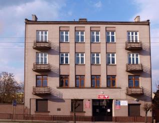 KLIMONTÓW ZESPÓŁ SZKÓŁ PONADGIMNAZJALNYCH W KLIMONTOWIE ul. Brunona Jasieńskiego 1 27-640 Klimontów tel. 15 8661261 e-mail: zsp_klim1@op.pl strona internetowa: www.zspklimontow.pl 1.