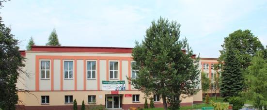 pl 1. 711402 Betoniarz-zbrojarz 2. 711501 Cieśla 3. 712101 Dekarz 4. 742117 Elektronik 5. 741103 Elektryk 6. 712618 Monter sieci i instalacji sanitarnych 7.