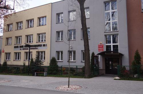 311209 Technik urządzeń sanitarnych ZESPÓŁ SZKÓŁ PONADGIMNAZJALNYCH NR 1 W BUSKU-ZDROJU ul. Mickiewicza Adama 6 28-100 Busko-Zdrój tel.: 41 3787921 e-mail: zsp1busko6@wp.pl strona internetowa: www.