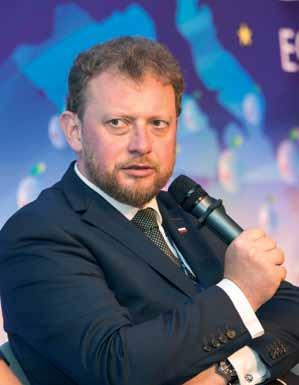 ; Robert Rusak, prezes zarządu, Ogólnopolska Izba Gospodarcza Wyrobów Medycznych POLMED Koordynowane tworzenie prawa Rola konsultacji w