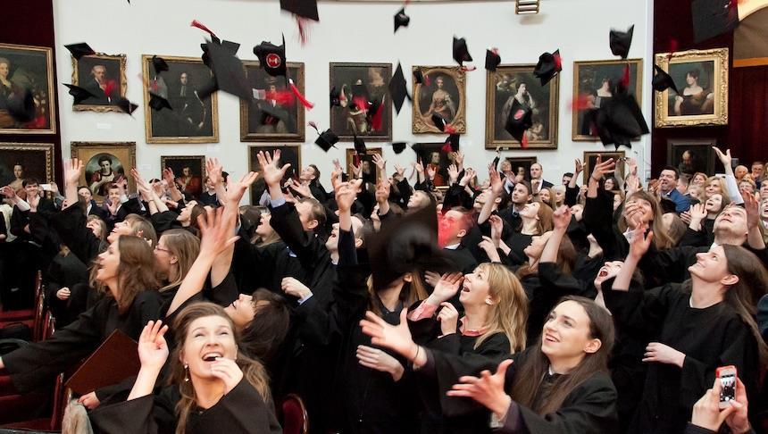 Gwarancja sukcesu Wysoki poziom nauczania przekłada się na sukcesy naukowe studentów, którzy