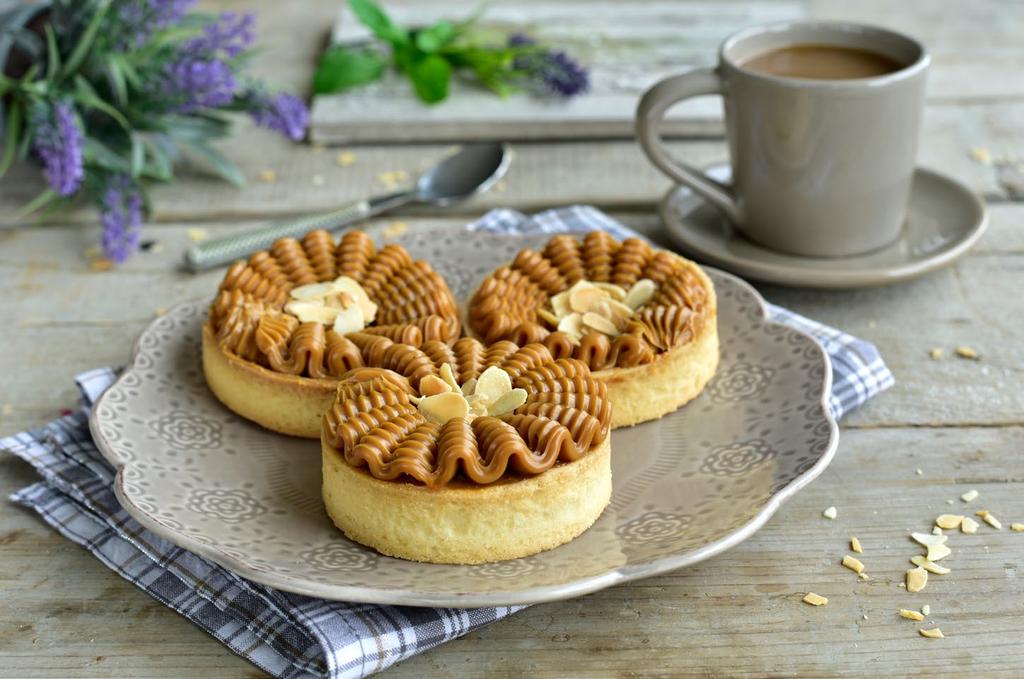 Produkt gotowy do użycia i szybki w zastosowaniu. Nie jest termostabilny. Zastosowanie: do nadziewania babeczek, rurek; do przekładania wafli, ciastek kruchych.