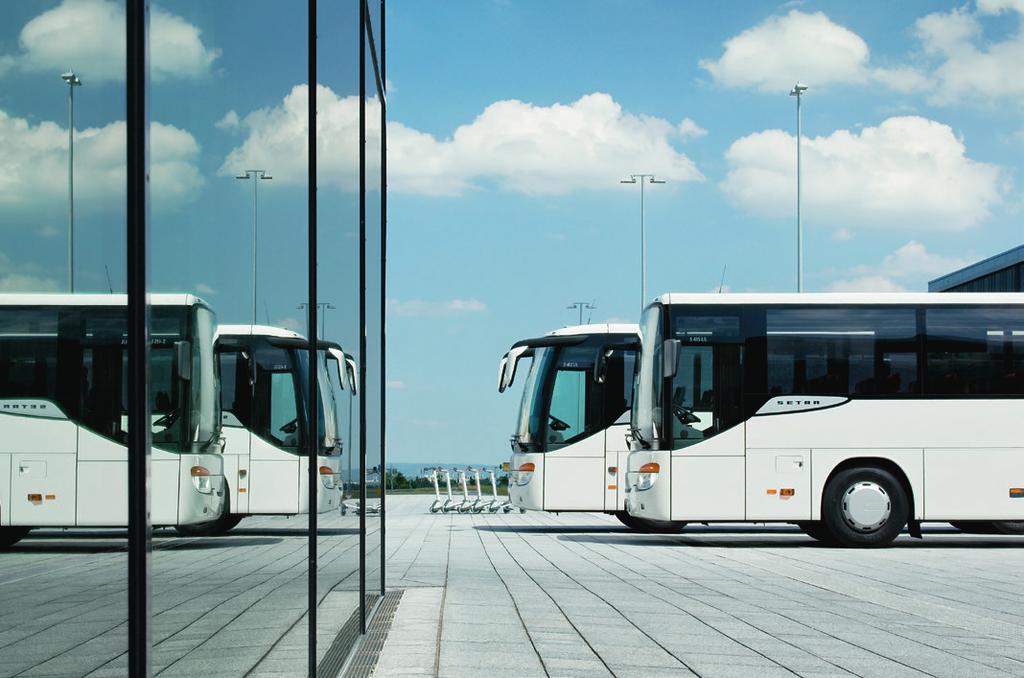 Wykorzystaj zalety Twojej floty Przejrzystość we flocie Usługi Analiza użytkowania oraz Rejestr tras przejazdu FleetBoard umożliwiają wygenerowanie oszczędności i podniesienie jakości świadczonych