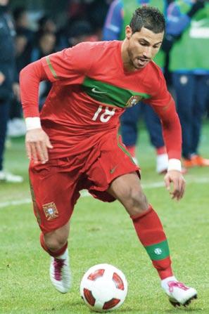 Romowie na EURO 2016 Ricardo Quaresma Fot. Fanny Schertzer/CC BY 3.0/Wikimedia Commons W tegorocznych mistrzostwach po raz pierwszy w historii uczestniczyły 24 drużyny.