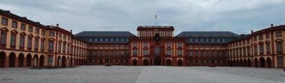 Ryc. 168. Powiązanie strukturalnie miasta i pałacu osiowo usytuowane założenie pałacowe w Mannheim. książę Friedrich IV von Pfalz (1574-1610).
