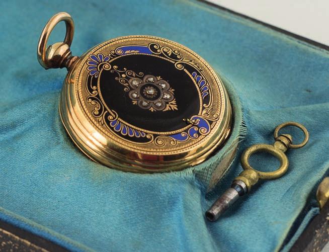 94. ZEgAREK Kieszonkowy BreGueT A PArIS, oprawiony w kopertę srebrną o nr 3635/4377, wym. 23 x 53 mm.