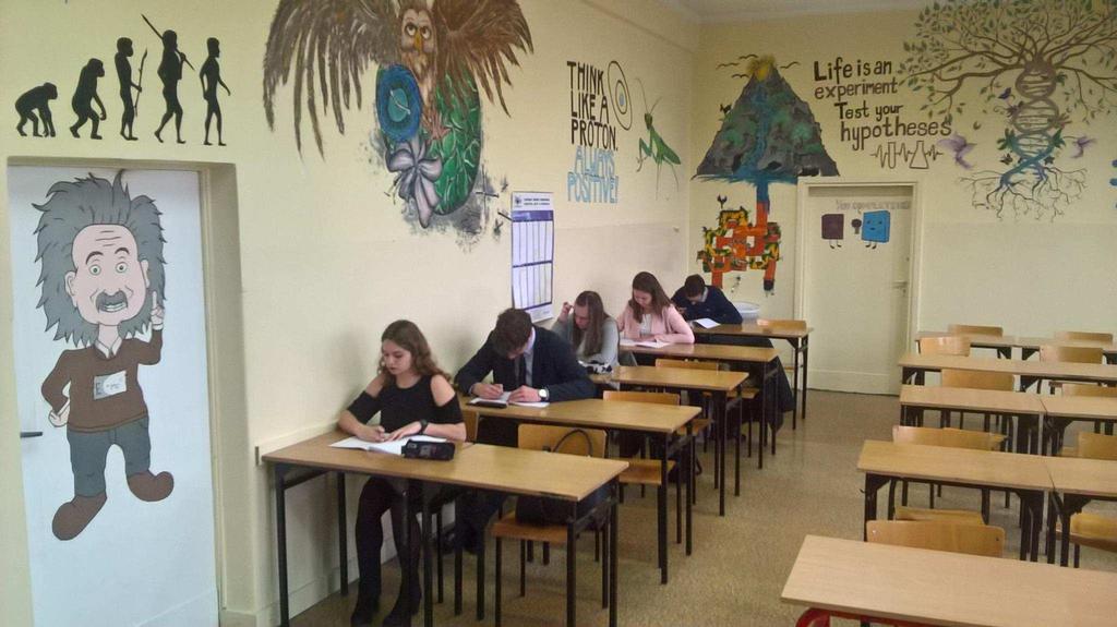 Prawie Wyborczym "Wybieram Wybory", wypełniając test składający się z 25 pytań.