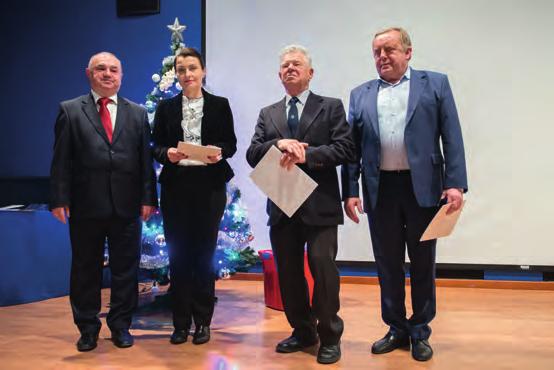 Z ŻYCIA ODDZIAŁU ZAGŁĘBIA WĘGLOWEGO SEP EVENTS IN THE COAL BASIN DIVISION OF SEP na zebraniu Tadeusza Godulę Medal w Jego imieniu odebrała kierownik Działu Marketingu Energoprojekt Katowice S.A. Aneta Szubert.