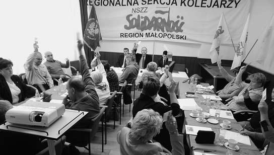 pielgrzymki, turnieje piłkarskie oraz loteria charytatywna. W trakcie spotkania opłatkowego ks.