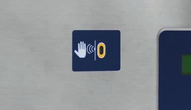 Automatyczne otwieranie drzwi Wszystkie myjnie-dezynfektory do kaczek i basenów Steelco mogą być wyposażone w rozwiązania zwiększające bezpieczeństwo personelu.