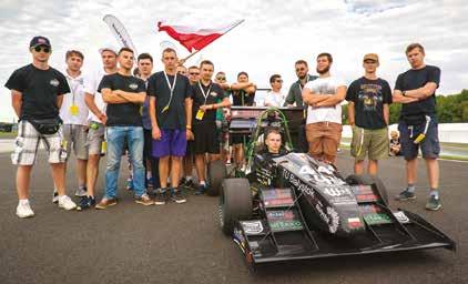 W Czechach zespół wywalczył 1 miejsce w Autocross i 4 miejsce w klasyfikacji generalnej a we Włoszech uplasował się na 2 miejscu w