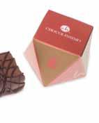 XMAS SWEET CAKES 3953 XMAS PRALINE Wymiar opakowania: 50 50 40 mm Masa netto: 16 g