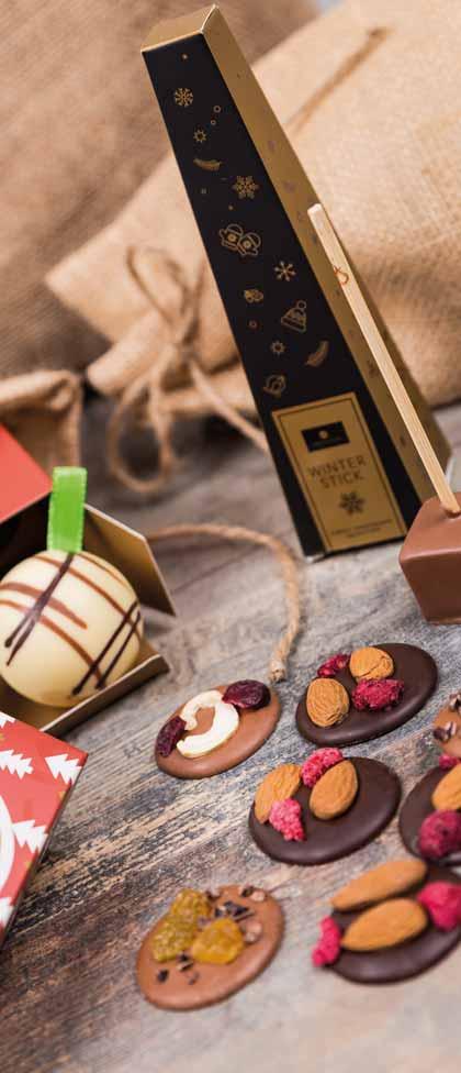 8449 ZESTAW CHOCOLATE XMAS Wymiar opakowania: 318 238 80 mm Masa netto: 610 g Cena netto: 175,12 zł Cena