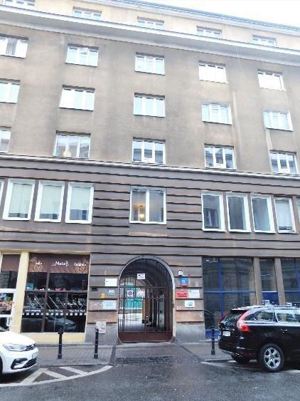 pl sekretariat Działu NW: tel. 22 62-30-100 pełnomocnik miasta: tel. 22 62-30-104 3. Dział Lokali Użytkowych ZGN Śródmieście, ul.
