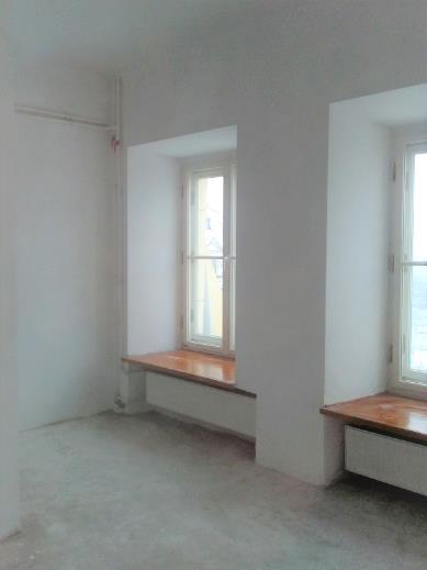 poz. 1 ul. Brzozowa 6/8 - pow. 22,90 m 2 Zdjęcia lokalu Przydatne adresy/telefony 1. Administracja Domów Komunalnych nr 4, ul.