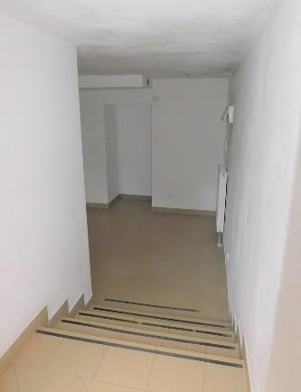 pl sekretariat ADK-5: tel. 22 66-00-100 administrator (obejrzenie lokalu): tel.