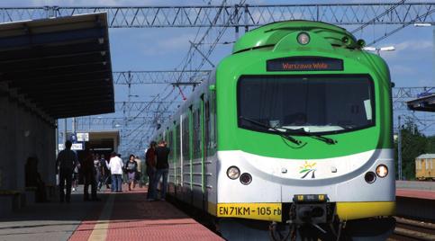 Elektryczne zespoły trakcyjne Electric Multiple Units EN71/EN71KM SERIA: EN71 ILOŚĆ: 1 SZT. EN71, 5 SZT. EN71KM TYP: 5B+6B+6B+5B MASA ZESPOŁU: 182 000 KG EN71/EN71KM SERIES: EN71 QUANTITY: 1 PCS.
