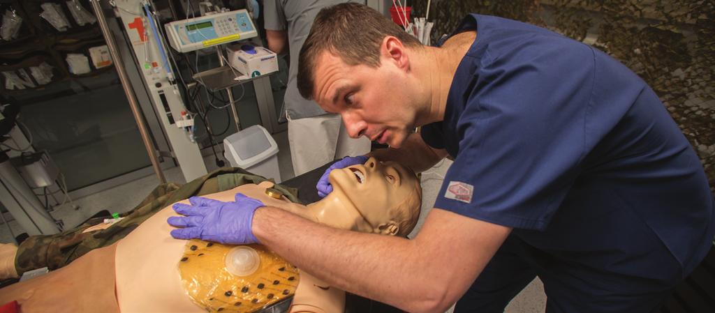 Byłem tam członkiem międzynarodowej grupy instruktorów, której zadanie polegało na stworzeniu i przeprowadzeniu szkolenia NATO Special Operations Combat Medic.