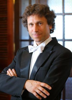 ARTYŚCI, PEDAGODZY DYRYGENT Prof. Jan Miłosz Zarzycki - dyrektor naczelny i artystyczny Filharmonii Kameralnej im.