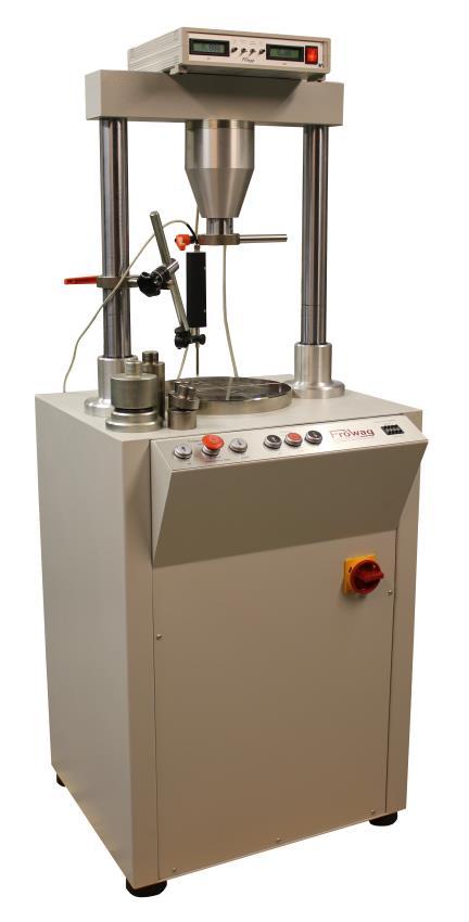 Wysokość przestrzeni 400 mm pomiarowej: Odległość między kolumnami: 380 mm Zasilanie: 230 V, 50Hz, 0,2 kw Wymiary: 600x600x1700 mm Waga: 280 kg SZCZĘKI MARSHALLA WG NORMY PN EN 12697-34 [3.
