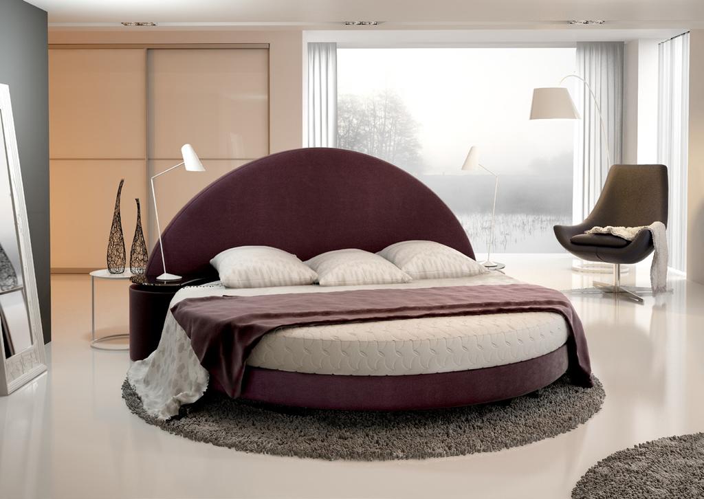unikalnego kształtu 230 cm diameter of bed, two different
