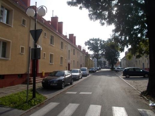 lokalizacja: Plac 3 Maja (28 sztuk), ul. Kotarbińskiego (13 sztuk), ul.