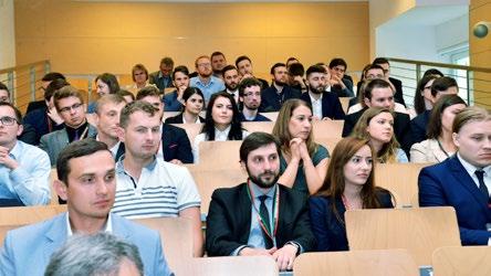 W naukowym świecie studenckich osiągnięć fot. S. Malik Podsumowanie studenckiej sesji naukowej na Wydziale IMiIP gażowanie i pracę na rzecz studenckiego ruchu naukowego.