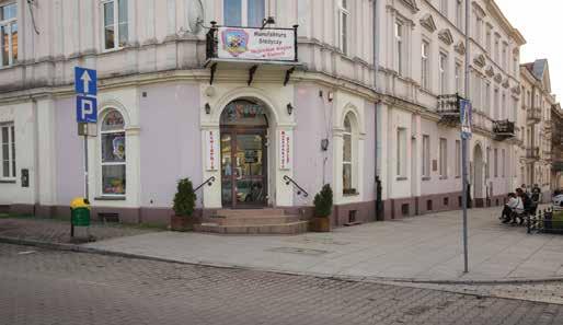 13.00, 15.00,17.00. Dla grup zorganizowanych jest rezerwacja pod numerem: 537 950 750. Istnieje możliwość organizacji pokazów i warsztatów poza regularnymi godzinami otwarcia.