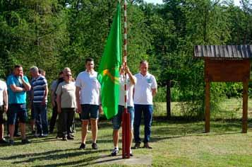 Huberta, uświetnionych muzyką myśliwską i potrawami z dziczyzny.
