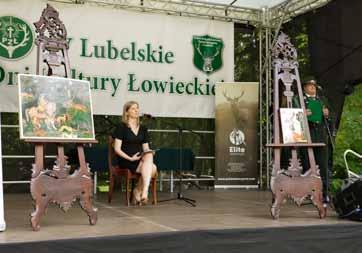 Ostatnim akcentem oficjalnych uroczystości była prezentacja sztandarów w ostatnim czasie
