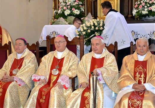 DOSTOJNI JUBILACI 23 lipca 2017, Wójt Gminy Wadowice Górne uczestniczył w okolicznościowych uroczystościach, podczas których jubileusz 50-lecia święceń kapłańskich oraz jubileusz 35-lecia