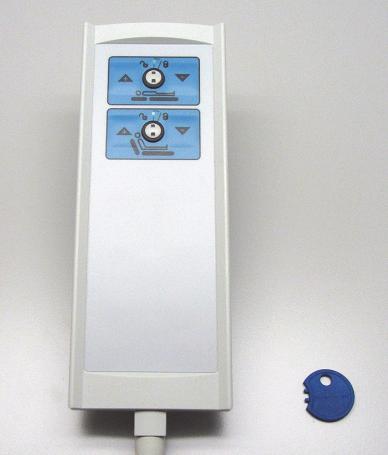 Modele hydrauliczne Naciśnij pedał w celu podniesienia leżanki Podnieś pedał w celu obniżenia leżanki Modele zasilane elektrycznie Blokad panelu podręcznego