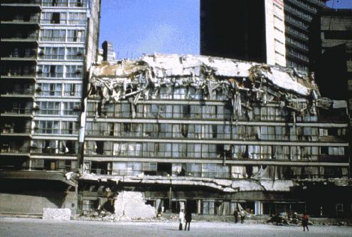 Rozmiar szkód zależy od skali wstrząsów sejsmicznych, odległości od epicentrum i budowy geologicznej.