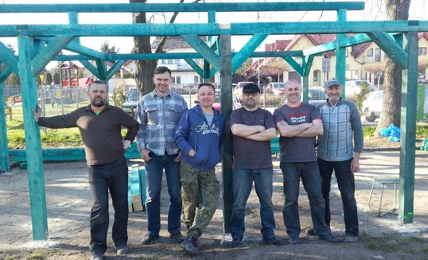 Sprawozdanie Zarząd Kwatermistrzostwo: 5. Magazynier Mariusz Kluzik + Maciej Chmiel Kontrola sprzętu Przygotowanie przed obozowe 6.