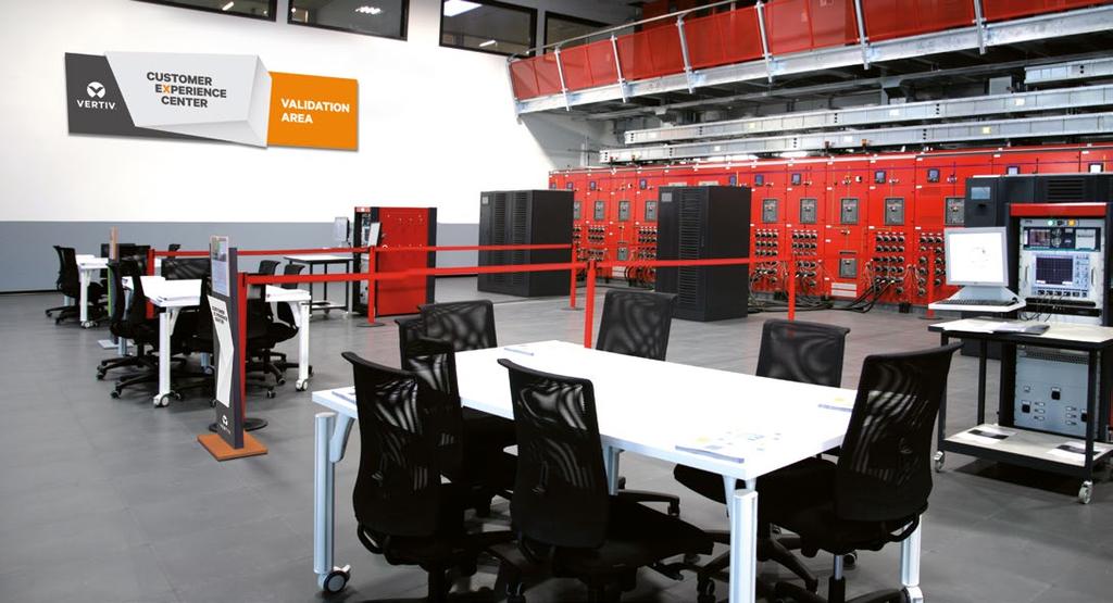 Klienci odwiedzający centrum będą mogli zobaczyć testy fabryczne, w tym techniczne aspekty działania, interoperacyjności i sprawności systemów zasilaczy UPS firmy Vertiv w rzeczywistych warunkach