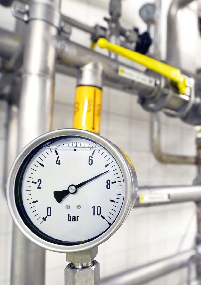HybridChiller: Chłodzenie adsorpcyjne i sprężarkowe. HybridChiller to pierwsze urządzenie łączące technologię chłodzenia adsorpcyjnego i sprężarkowego w jednej obudowie.