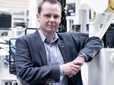 Dysponuje on nowoczesnym, specjalistycznym wyposażeniem diagnostycznym i stanowiskami kontrolno-naprawczymi,