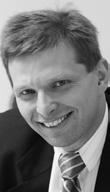 wiedzy i znajomości biznesu nie tylko z pozycji finansów i księgowości. Posiada prestiżowy certyfikat Mercedes Benz Finance Manager. Obecnie związana z poznańską, wielomarkową Grupą Voyager.