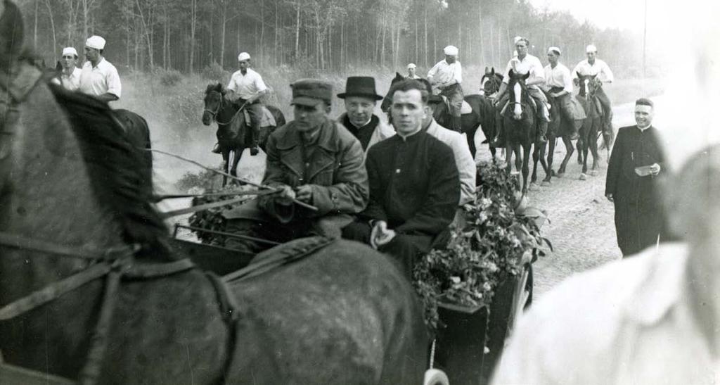 Sachsenhausen zmarł lubelski biskup pomocniczy bł. Władysław Goral. Trud podźwignięcia diecezji ze zniszczeń wojennych podjął bp Stefan Wyszyński późniejszy Prymas Polski.