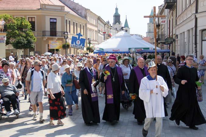 Jarosińska / Gość Niedzielny Droga Krzyżowa na