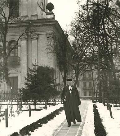 Było to zasługą ówczesnego proboszcza, ks. dr. Aleksandra Schoeneicha, który objął ten urząd w 1888 r. i piastował go aż do wiosny 1939 r.