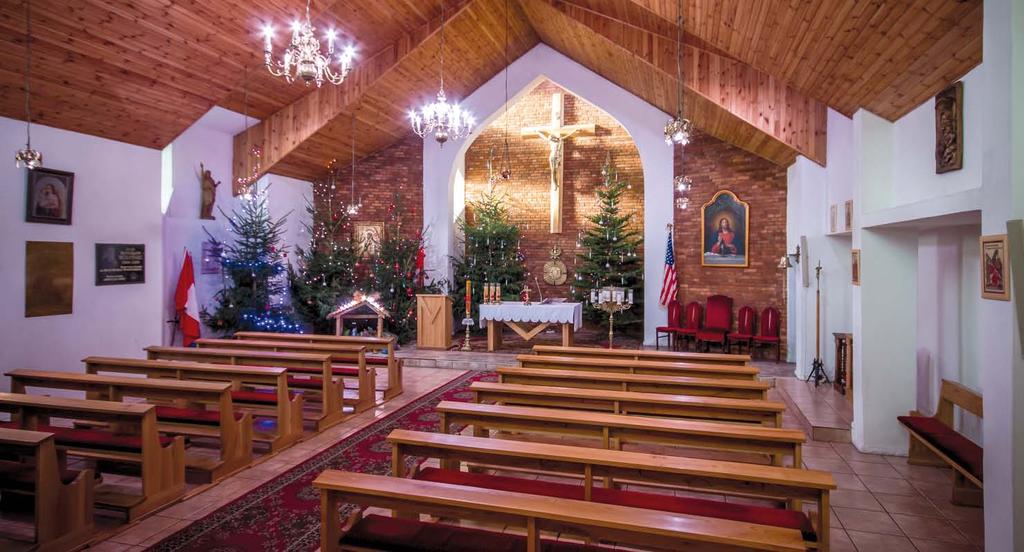 ubiegłego wieku w miejscu, gdzie wznosi się nowa świątynia (przy ul.