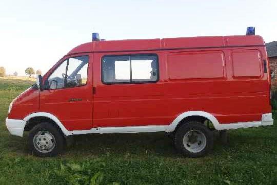 Urzędu Miejskiego w Bychawie, zadbano także o pielęgnację drzew rosnących na terenie parku miejskiego przy ul.