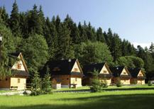 Hotel Górski Raj, Poręba Wielka Hotel Górski Raj*** sa nachádza v blízkosti Gorczańského národného parku medzi lesmi, horami a potokmi. V hoteli je aj reštaurácia a zóna wellness.